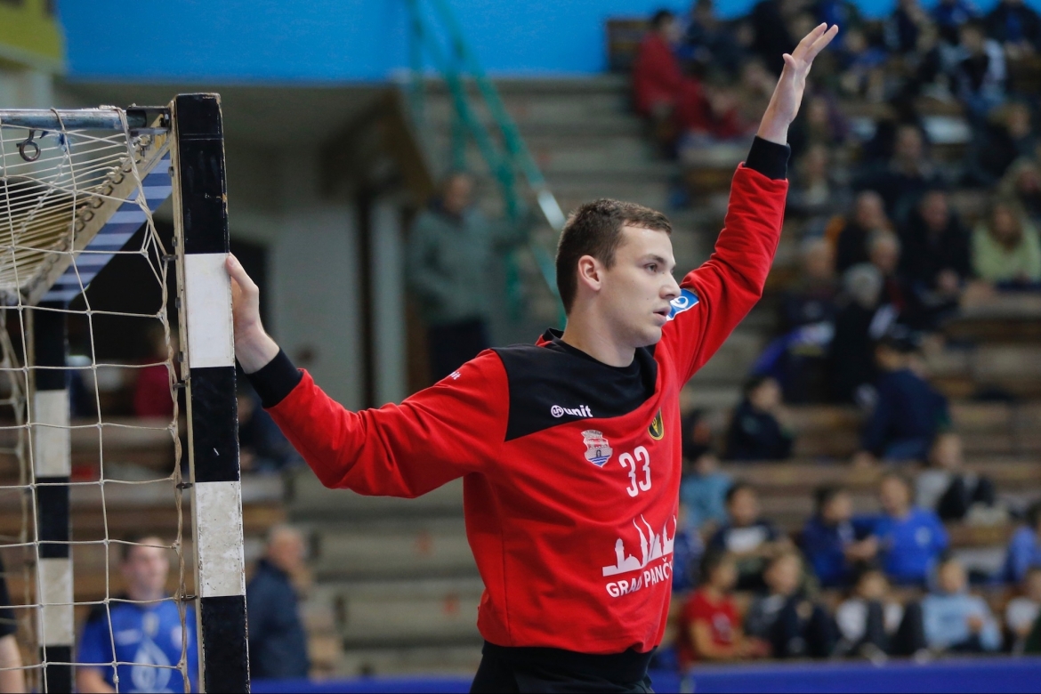 Nikola Radovanovic Nikola Radovanovic
