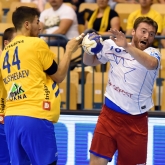 Meshkov’s late effort enough to conquer Zlatorog