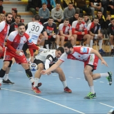 Furious start secures Metalurg an easy triumph